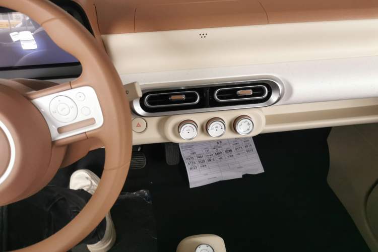 Used Wuling Hongguang MINIEV 2024 3rd Generation 215km Youth Edition