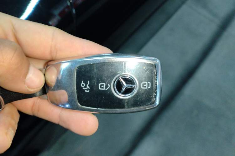 Used Mercedes-Benz E-Class 2023 Facelift E 260 L