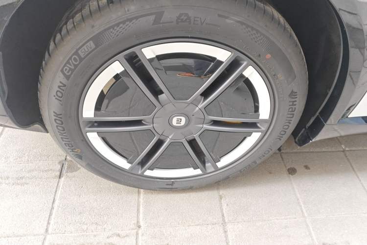 Used  YU7 2025 Ultra-Long Range Rear-Wheel Drive Version