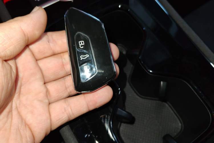 Used Volkswagen Tiguan L 2024 PRO 380TSI Four-Wheel Drive R-Line Prestige Edition
