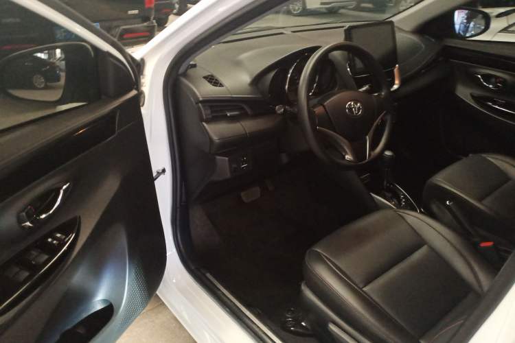 Used Toyota YARiS L 2020 1.5L CVT Luxury Edition
