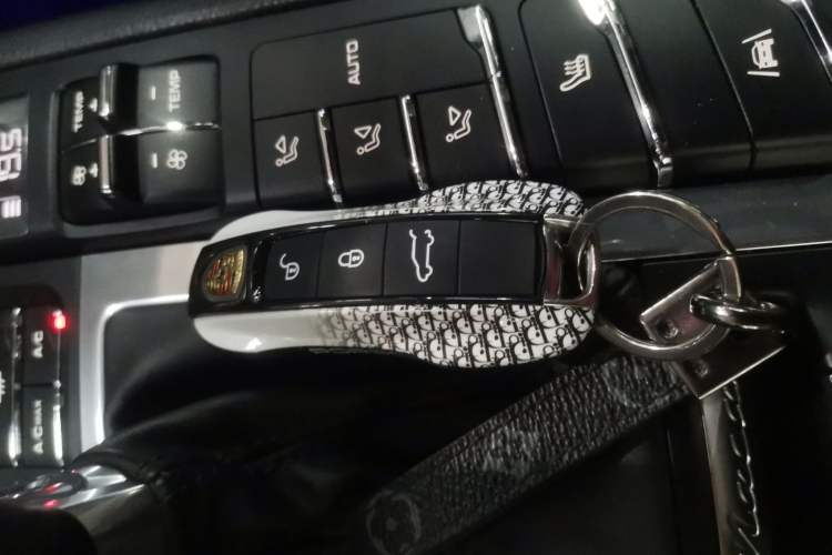 Used Porsche Macan 2018 Macan 2.0T
