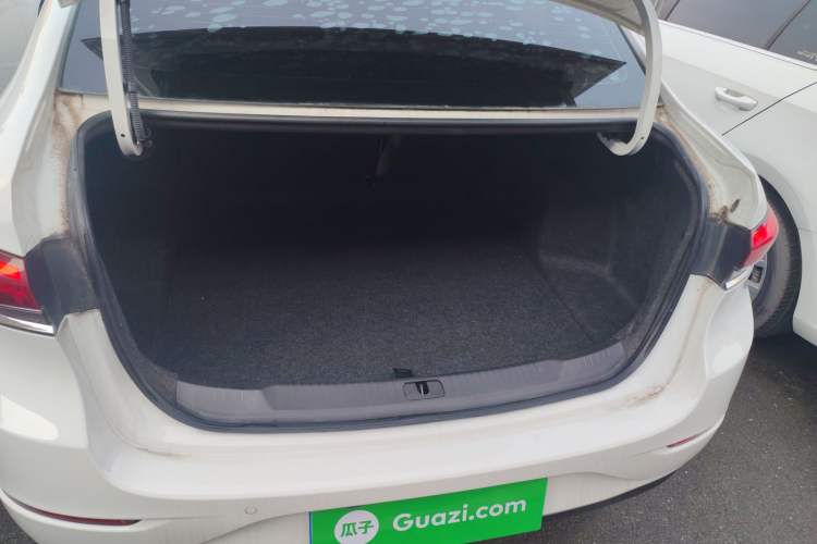 Used Buick GT 2018 15T Manual Elite Version China V Standard
