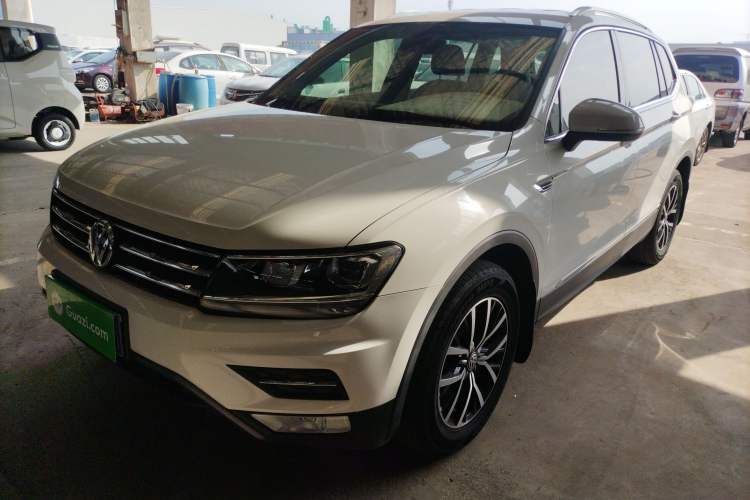 Used Volkswagen Tiguan L 2018 280TSI Automatic Two-Wheel Drive Comfort Edition
