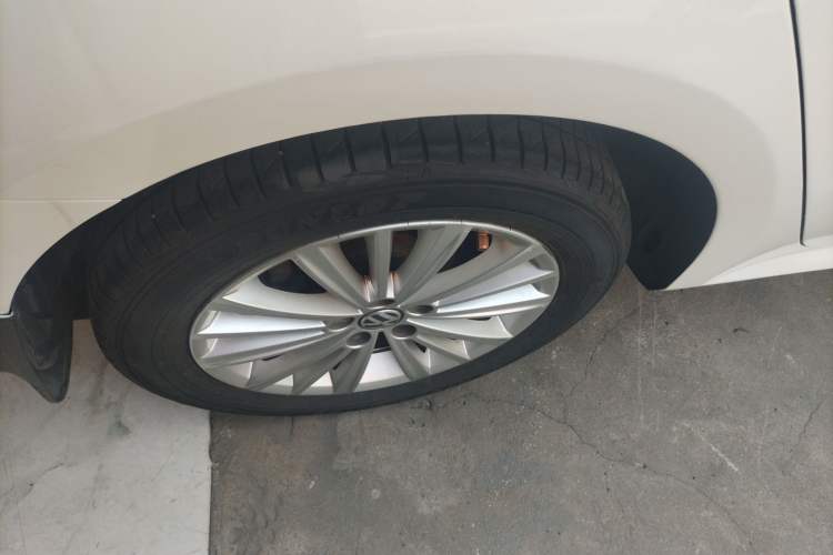 Used Volkswagen Gran Lavida 2013 1.4 TSI Automatic Comfort Model