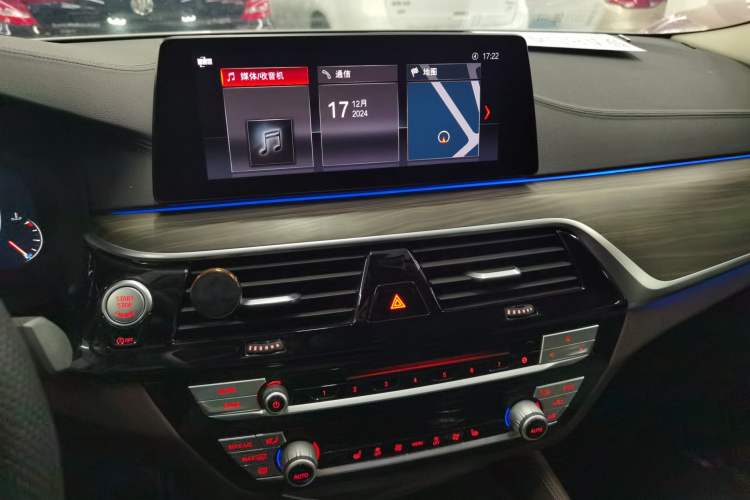 Used BMW 5 Series 2019 530Li Leading Model Luxury Package
