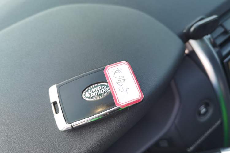 Used Land Rover Discovery 2021 360 PS R-Dynamic S