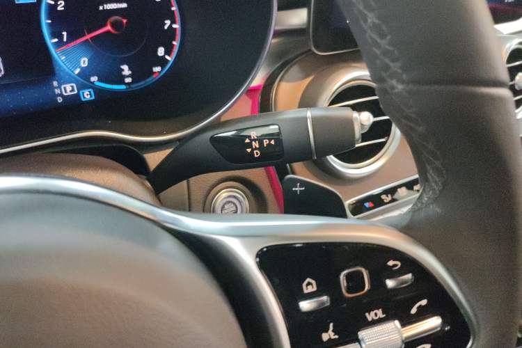 Used Mercedes-Benz GLC 2022 Refreshed GLC 300 L 4MATIC Dynamic Edition
