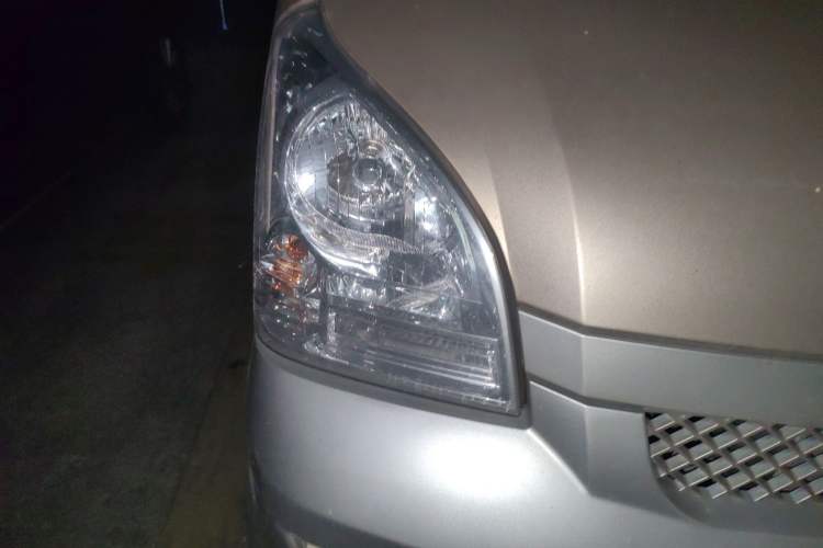 Used Wuling Rongguang EV 2022 Basic Passenger Bus Powered by Penghui Battery
