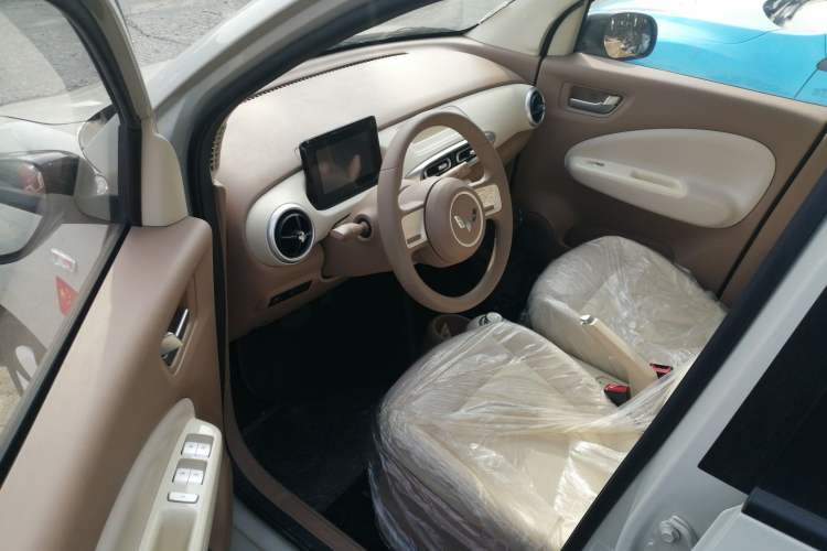 Used Wuling Hongguang MINIEV 2025 Four-Door Version Advanced Edition