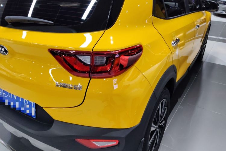 Used Kia Stonic 2021 1.4L CVT Fun & Sunroof Model
