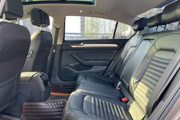 Used Volkswagen Magotan 2018 330TSI DSG Advanced Model