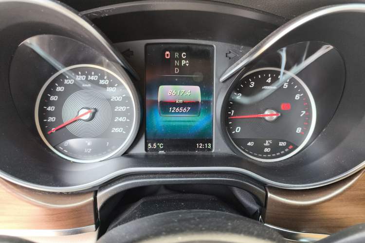 Used Mercedes-Benz V-Class 2020 V 260 L Long-wheelbase Luxury Edition