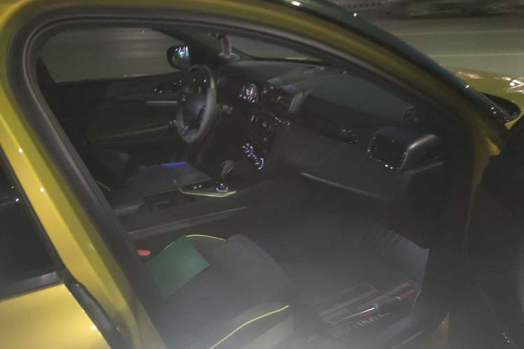 Used Lynk & Co 03 2022 03+ 2.0TD Automatic Wind-Chasing Edition
