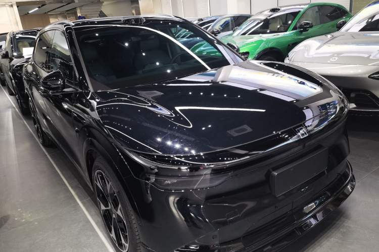 Used Zeekr 7X 2025 100kWh Long-Range All-Wheel Drive Intelligent Driving Version
