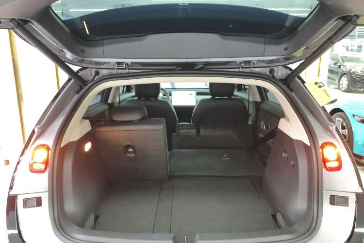 Used  firefly 2025 Illuminated Edition