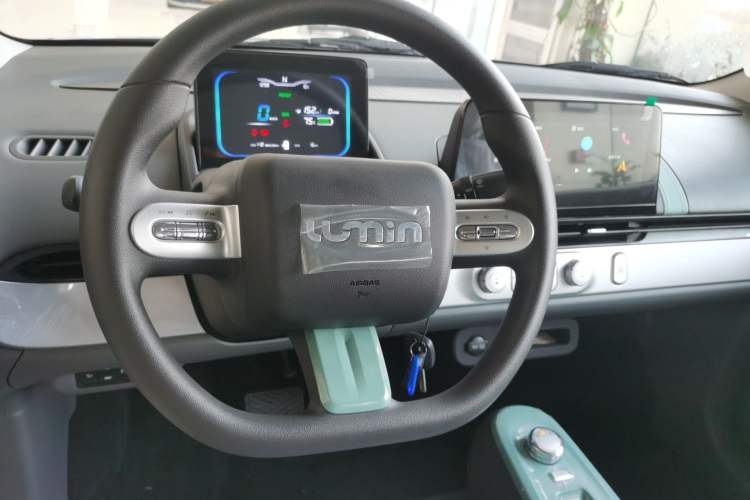 Used  Lumin 2023 205km Xiangqin Version
