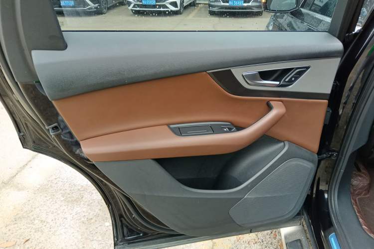 Used Audi Q7 2016 45 TFSI Technology Edition
