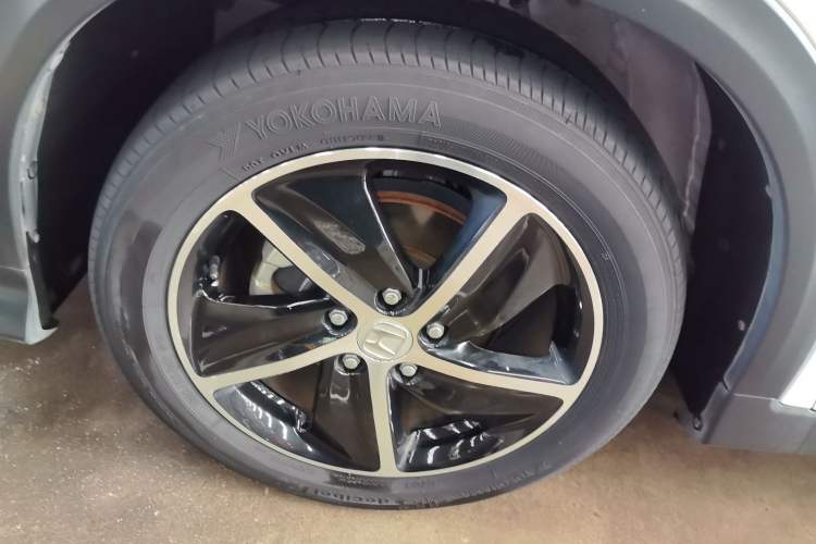 Used Honda Vezel 2020 1.5L CVT Pioneer Edition
