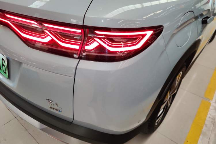 Used BYD Song L DM-i 2025 Intelligent Driving Version 160 km Beyond-Range Type