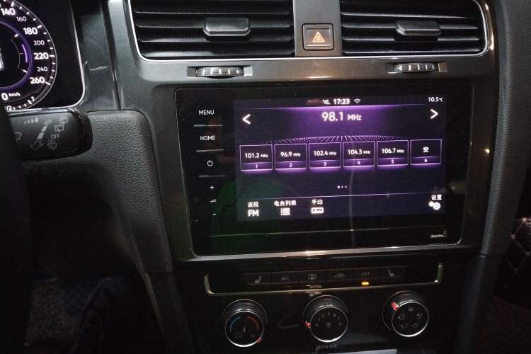 Used Volkswagen Golf 2020 280TSI DSG Luxury Edition
