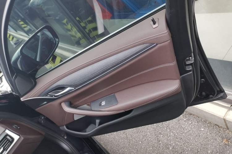 Used BMW 5 Series 2021 530Li xDrive M Sport Package
