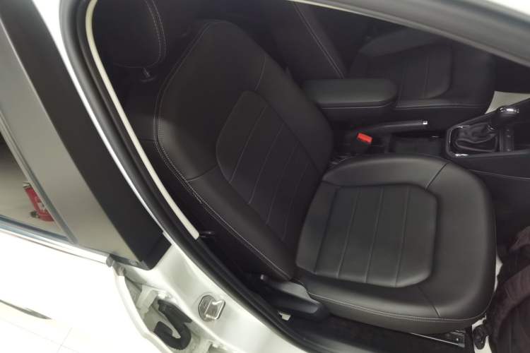 Used Jetta VA3 2021 1.5L Automatic Glory Edition
