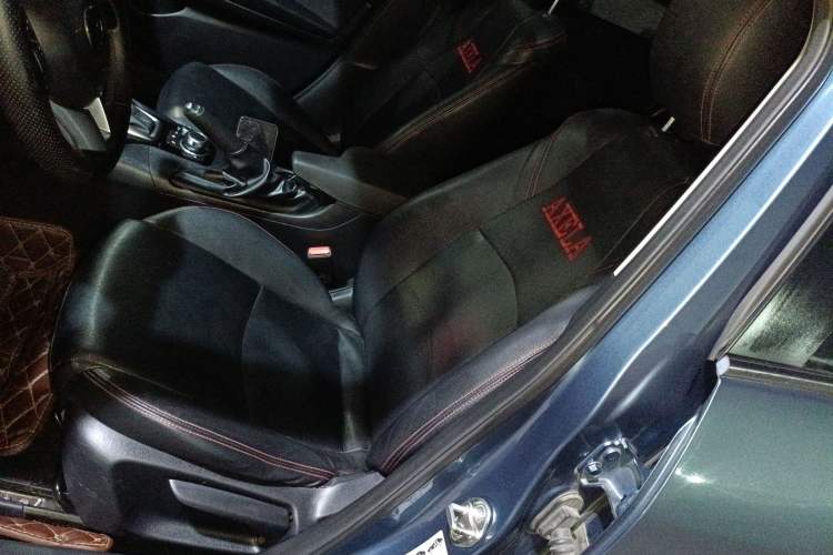 Used Mazda Mazda 3 Axela 2016 Sedan 1.5L Automatic Luxury Model