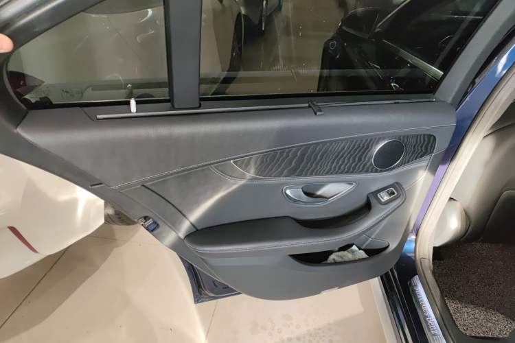 Used Mercedes-Benz C-Class 2015 C 200 L Sport Edition