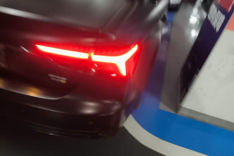 Used  ER6 2021 New Dynamic Edition 620km Smart Enjoyment Version
