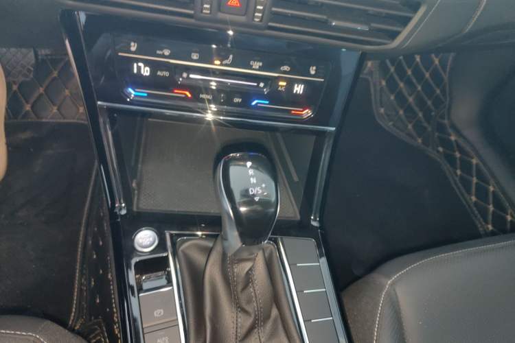 Used Volkswagen Passat 2024 380TSI Starry Elite Edition
