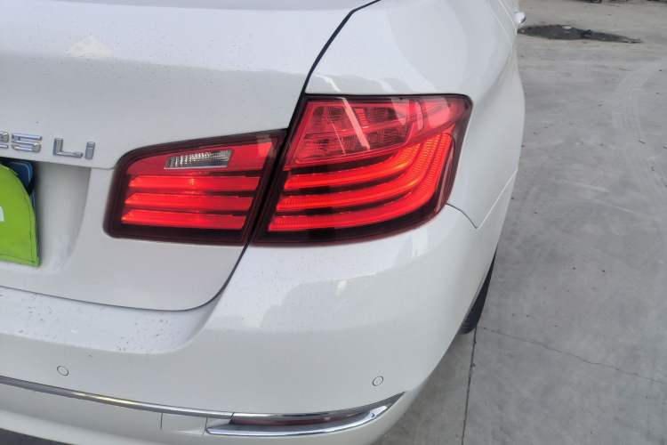 Used BMW 5 Series 2014 525Li Luxury Design Package