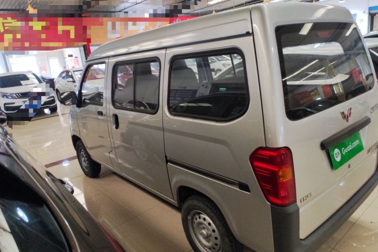 Used Wuling Zhiguang 2023 1.5L Practical Version 5/7 Seats