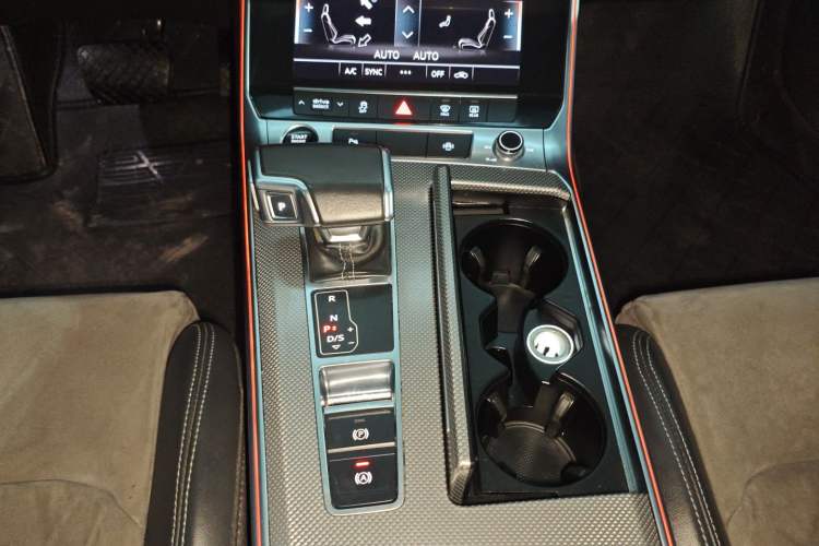 Used Audi A6L 2022 40 TFSI Luxury Dynamic Model
