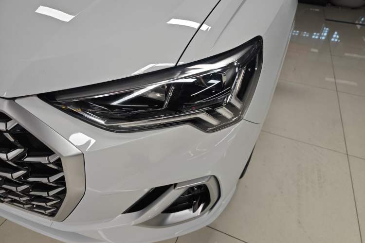 Used Audi Q3 2024 35 TFSI Fashion Dynamic Edition
