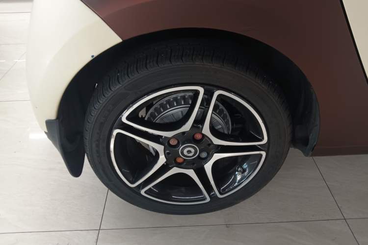 Used  forfour 2016 0.9T 66 kW Ultimate Edition
