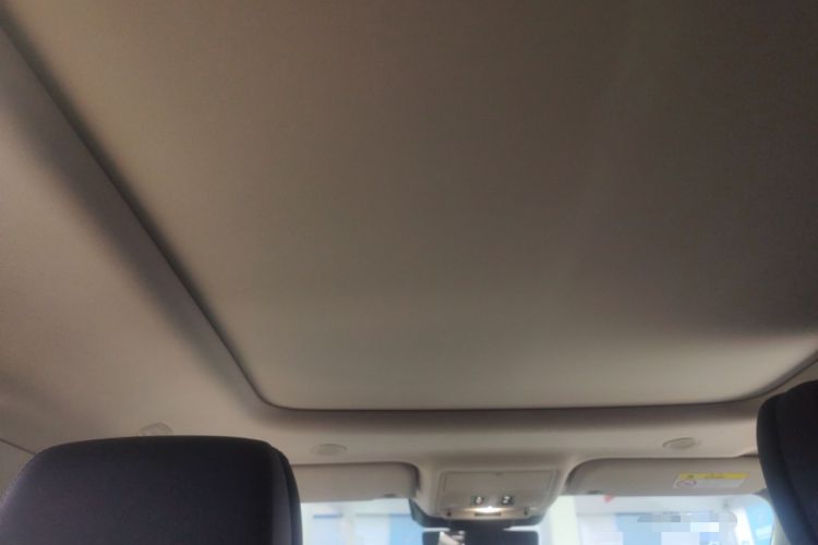 Used Land Rover Range Rover Evoque 2024 Aurora L 249 PS Prestige Light-Chasing Edition
