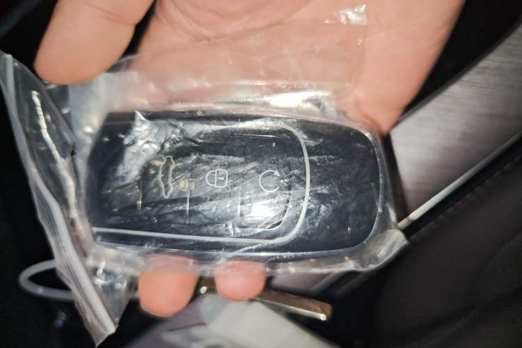 Used Chery Tiggo 9 C-DM 2025 1.5T 106KM Ultra-Comfort Edition 5 Seats Lithium-NMC
