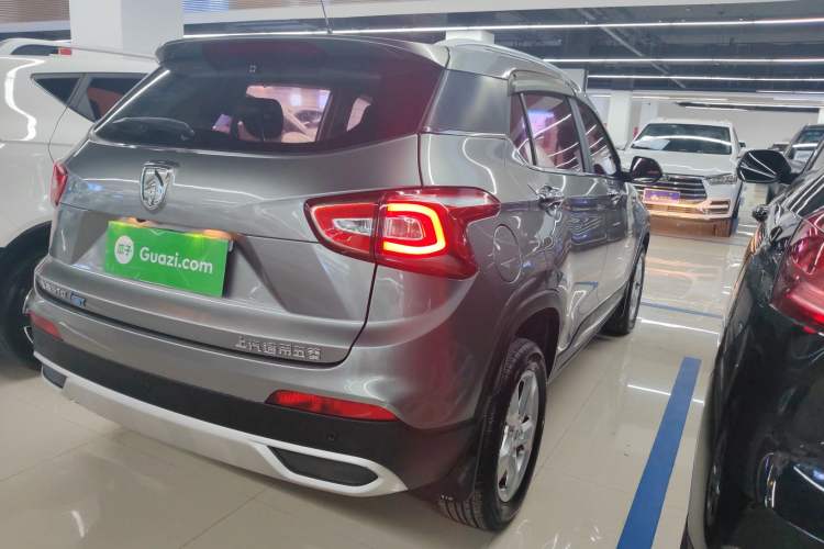 Used Baojun 510 2017 1.5L Automatic Fashion Model
