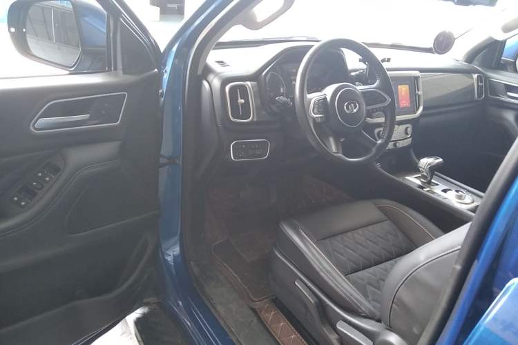 Used Great Wall Poer 2021 2.0T Global Version Passenger Automatic Diesel Two-Wheel Drive Comfort Trim Standard Cab GW4D20M
