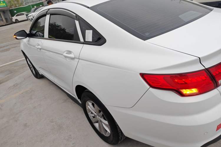 Used Geely Auto Emgrand New Energy 2022 EV Pro Ride-Hailing Version Lithium Iron Phosphate
