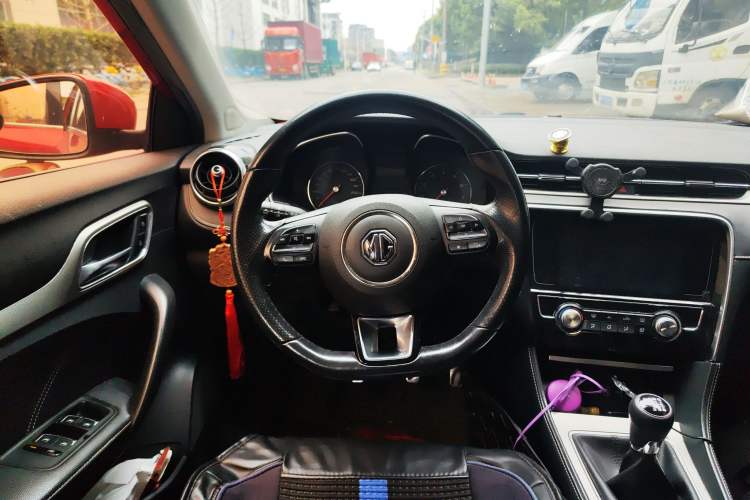 Used MG 6 2017 20T Manual Luxury Smart Connect Version China V Standard