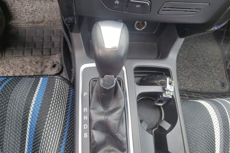 Used Ford Kuga 2017 EcoBoost 180 Two-Wheel-Drive Luxury Wing Edition
