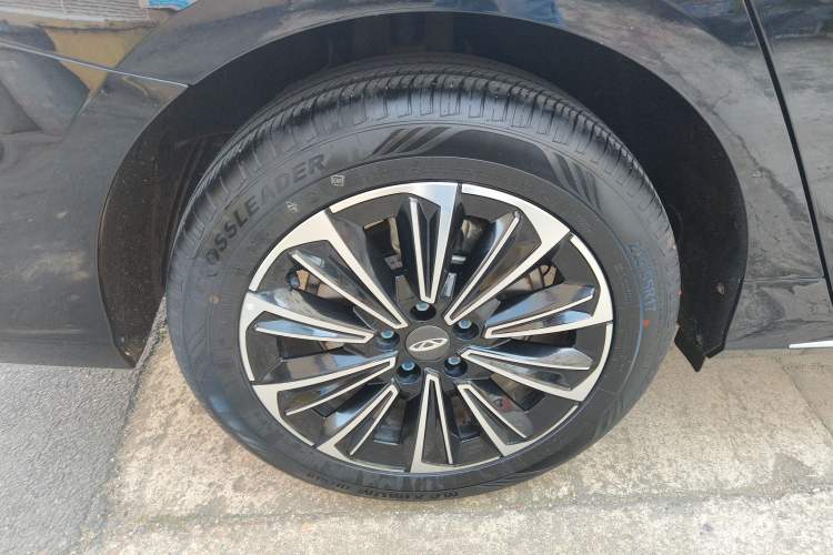 Used Chery Fengyun A8 2024 127 Chasing the Wind Edition
