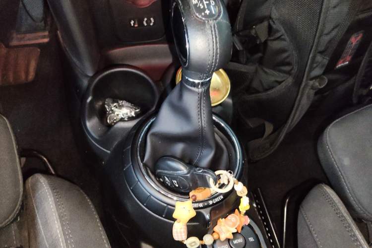 Used  MINI 2015 1.5T COOPER Fun Five-Door Edition
