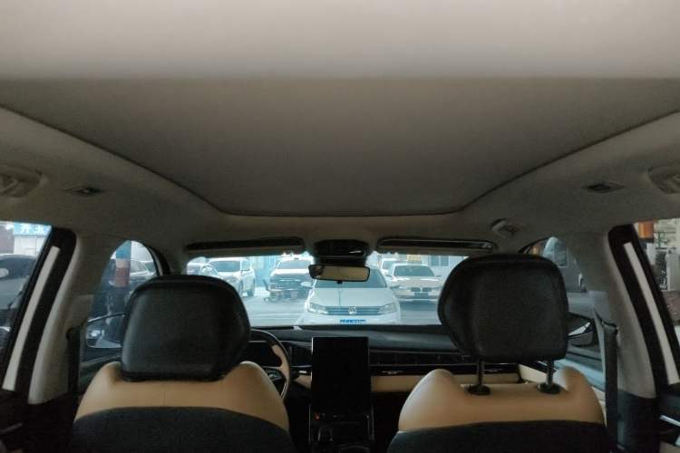 Used Geely Auto FX11 2023 2.0TD DCT Flagship Version
