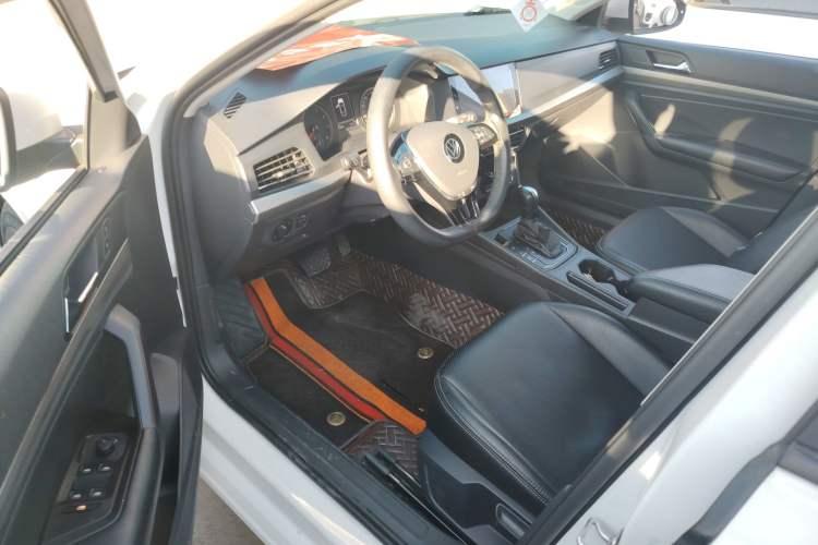 Used Volkswagen Lavida 2022 1.5L Automatic Fashion Edition
