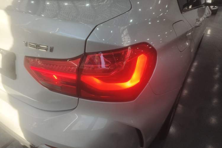 Used BMW 1 Series 2020 125i Leading Model M Sport Package
