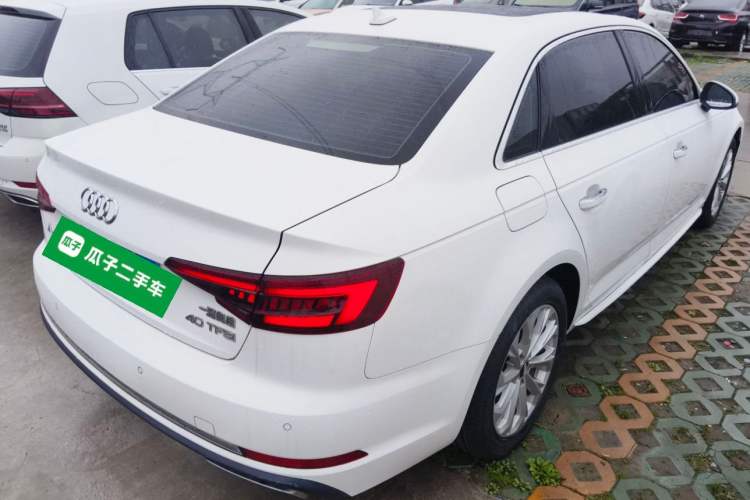 Used Audi A4L 2019 40 TFSI Ambition China VI
