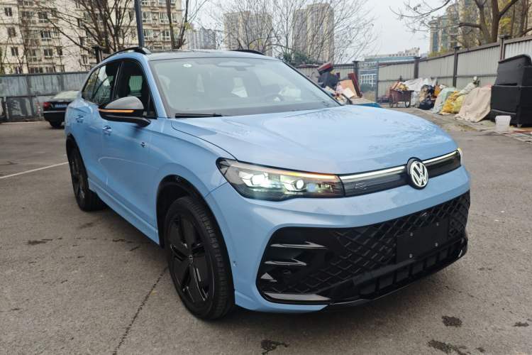 Used Volkswagen Tiguan L 2024 PRO 380TSI Four-Wheel Drive R-Line Prestige Edition
